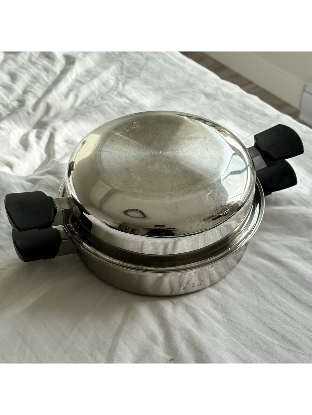 Cordon Bleu 10” Stainless Steel High Domed Lid Sauce Pot USA